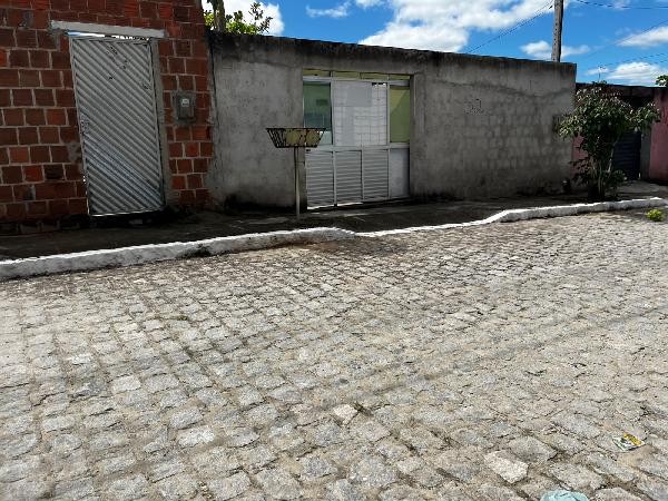 Casa em Belo Jardim, Euno Andrade Da Silva, Rua Marciano Vidal Pereira, N. 32, Lt 31 Qd 13, PE. Área: 46.3m2