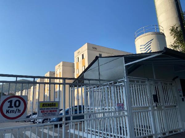 Apartamento em São Paulo, Jaragua, Avenida Doutor Jose Maniero, N. 85, Apto 32, Pv 3 Ter 10, SP. Área: 45.62m2
