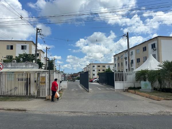 Apartamento em Camaragibe, Alberto Maia, Avenida Doutor Luiz De Andrade Lima Neto, N. 357, Apto 302, Bl 09, PE. Área: 41.67m2