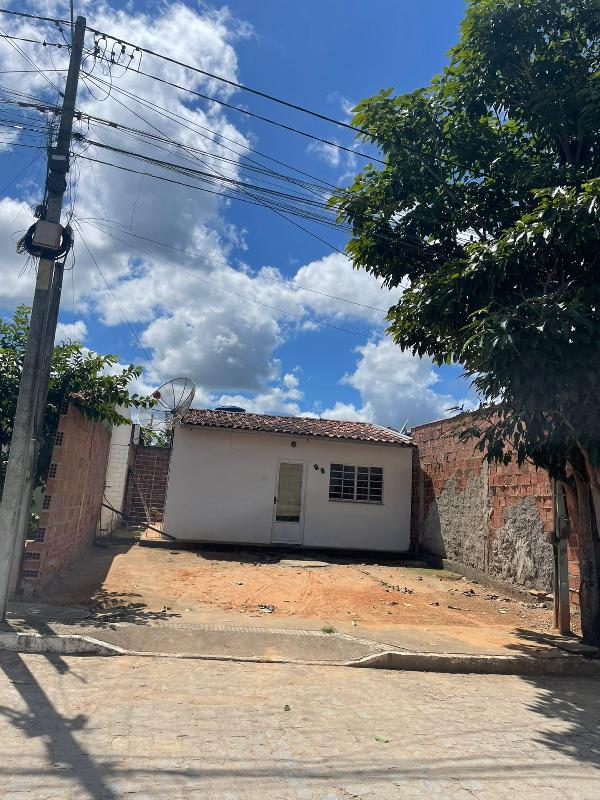 Casa em Belo Jardim, Euno Andrade Da Silva, Rua Willes Soares Teixeira, N. 12, Lt 07 Qd 13, PE. Área: 46.3m2