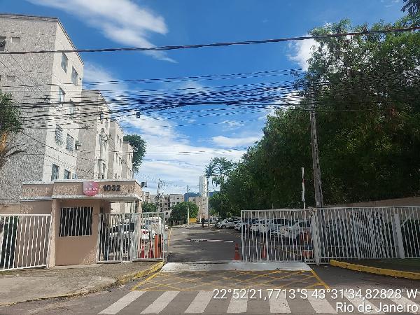 Apartamento em Rio de Janeiro, Santissimo, R Itaque, N. 1032, Apto 503, Bl 25, RJ. Área: 43.08m2