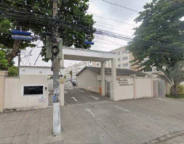 Apartamento em Rio de Janeiro, Cosmos, Rua Das Amendoeiras, N. 305, Apto 304, Bl 01, RJ. Área: 47m2 Apartamento em Rio de Janeiro, Cosmos, Rua Das Amendoeiras, N. 305, Apto 304, Bl 01, RJ. Área: 47m2