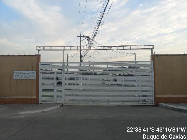 Casa em Duque de Caxias, Vila Santa Cruz, Rua Massape, N. 1401, Cs 03, RJ. Área: 52.65m2