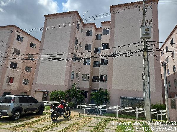 Apartamento em Lauro de Freitas, Caji, Rua Jose Leite, N. 2200, Apto 403, Bl 22, BA. Área: 40.53m2