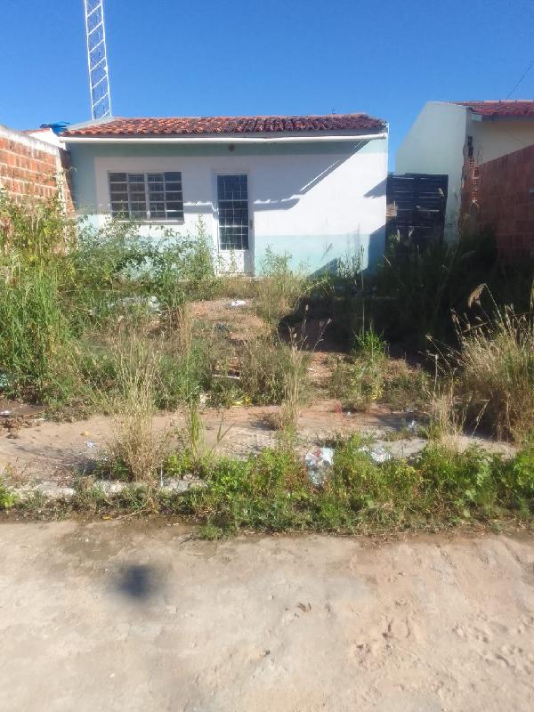 Casa em Belo Jardim, Euno Andrade D Silva, Rua Willes Soares Teixeira, N. 59, Lt 58, Qd 14, PE. Área: 46.3m2