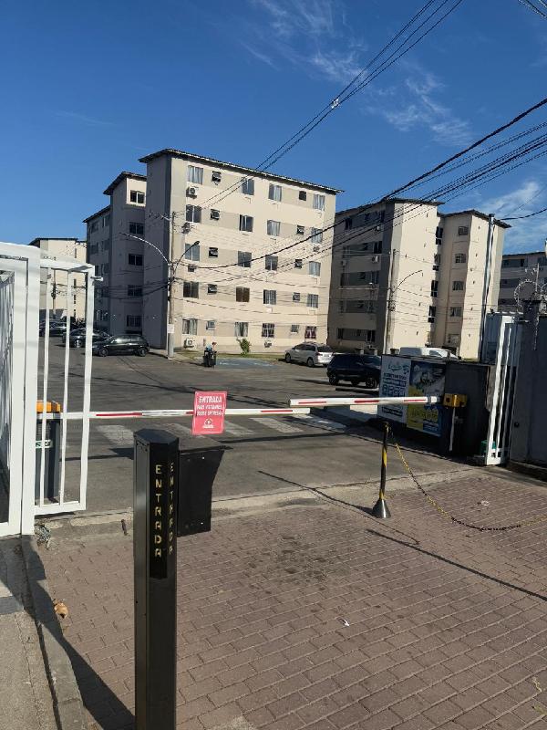Apartamento em Rio de Janeiro, Santa Cruz, Estrada De Santa Eugenia, N. 3100, Apto 101, Bl 13, RJ. Área: 44.83m2