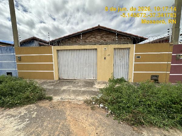 Casa em Mossoró, Redencao, Rua Joao Alves Fernandes, N. 40, Lt 15 Qd 03, RN. Área: 51.66m2