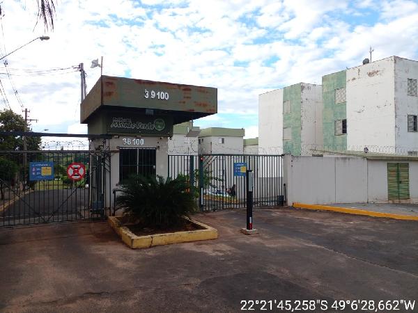 Apartamento em Bauru, Monte Verde, Rua Dois, N. 1-10, Apto 01, Bl A16, SP. Área: 48.56m2