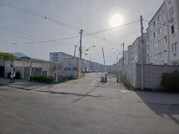 Apartamento em Rio de Janeiro, Realengo, Rua Helio Do Amaral, N. 320, Apto 401, Bl 05, RJ. Área: 41.45m2
