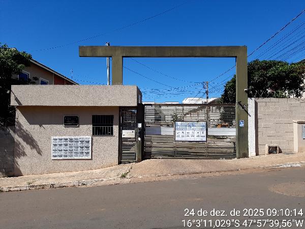 Apartamento em Valparaíso de Goiás, Ypiranga, Quadra 1 Antiga Via De Acesso PÚBlico, N. Sn, Apto 05, Bl A Chacara 04-I Lot ChÁCaras Ypirang, GO. Área: 43.13m2