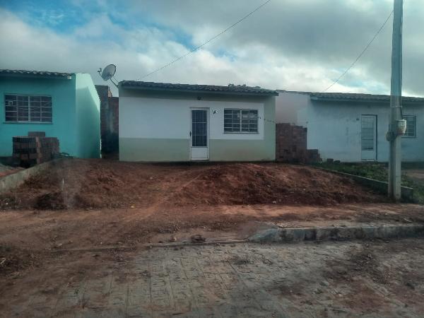 Casa em Belo Jardim, Euno Andrade Da Silva, Rua JosÉ Soares Teixeira, N. 72, Lt 22 Qd 14, PE. Área: 46.3m2