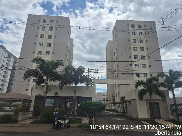 Apartamento em Uberlândia, Morumbi, Avenida Felipe Calixto Milken, N. 535, Apto 703, Pav 7 Bl 02, MG. Área: 44.75m2