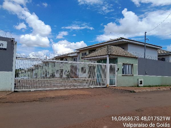 Apartamento em Valparaíso de Goiás, Setor De Chacaras Anhanguera C, Quadra 23, N. Sn, Apto 104, Bl C, Ch 08, Rua Alagoas, GO. Área: 48.87m2