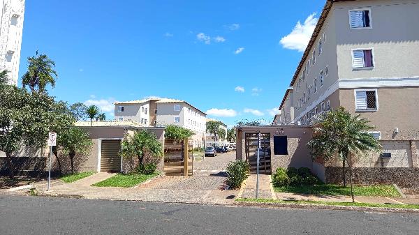 Apartamento em Uberlândia, Jardim Holanda, Rua Alameda Corretor De Imoveis, N. 1035, Apto 203, Pav 2 Bl 12, MG. Área: 44.76m2