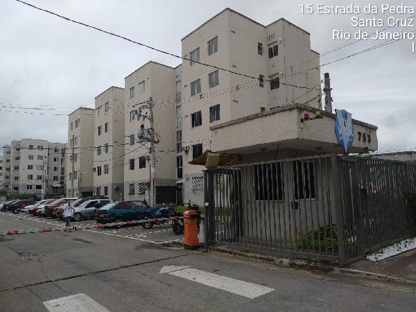 Apartamento em Rio de Janeiro, Santa Cruz, Estrada Da Pedra, N. 753, Apto 504, Bl 08, RJ. Área: 43.08m2