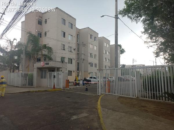 Apartamento em Rio de Janeiro, Santissimo, Rua Itaque, N. 1032, Apto 501, Bl 11, RJ. Área: 43.08m2