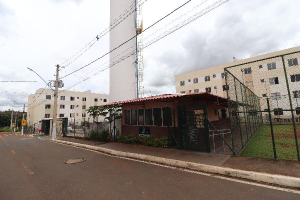Apartamento em Luziânia, Loteamento Raquel Pimentel, Rua Rp3, N. Sn, Apto 303, Bl F, Qd 14, Lt 01, GO. Área: 46.23m2