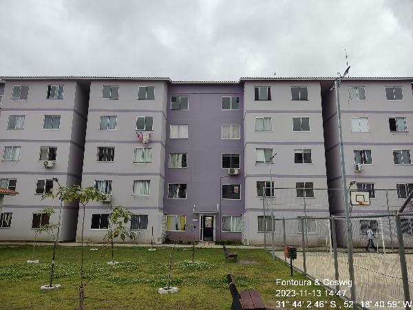 Apartamento em Pelotas, Areal, Avenida Manoel Antonio Peres, N. 2750, Apto 504, Bl H, Vg 155, RS. Área: 45.12m2