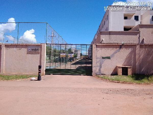 Apartamento em Planaltina, Chacaras Santa Maria, Loteamento Chacaras Santa Maria, N. Sn, Apto 202, Bl F, Ch 98-A, GO. Área: 44.29m2