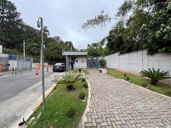 Apartamento em Cotia, Recanto Vista Alegre, Rua Nelson Raineri, N. 702, Apto 32, Bl 35, SP. Área: 42.69m2 Apartamento em Cotia, Recanto Vista Alegre, Rua Nelson Raineri, N. 702, Apto 32, Bl 35, SP. Área: 42.69m2
