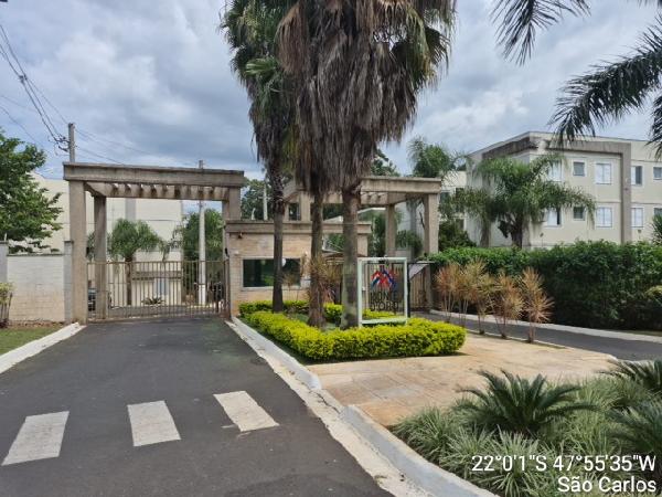 Apartamento em São Carlos, Residencial Monsenhor Romeu Tortorelli, Avenida Joao Stella, N. 200, Apto 304, Bl 10 Vg 92, SP. Área: 39.3m2