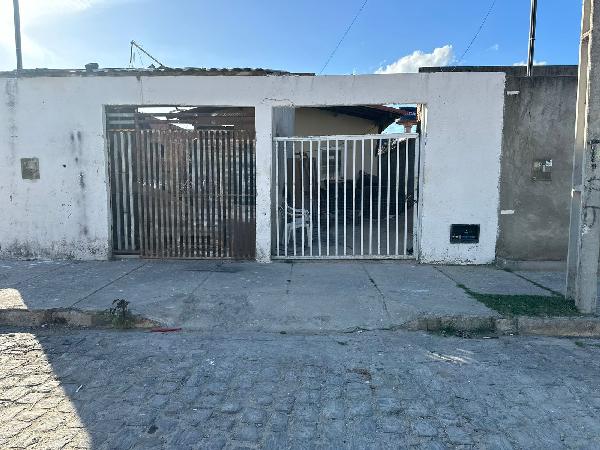 Casa em Campina Grande, Cidades, Rua Tenente Jose Pessoa De Vasconcelos, N. 282, Lt 29 Qd C, PB. Área: 50m2