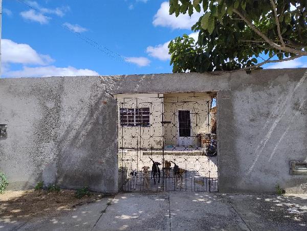 Casa em Campina Grande, Cidades, Rua Aluizio Jose De Araujo, N. 292, Lt 29 Qd B, PB. Área: 50m2
