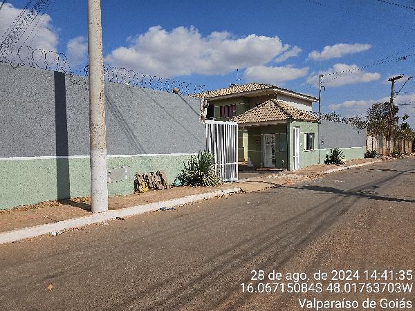 Apartamento em Valparaíso de Goiás, Setor De Chacaras Anhanguera C, Quadra 23, N. Sn, Apto 201, Bl A, Ch 07, Rua Alagoas, GO. Área: 48.87m2