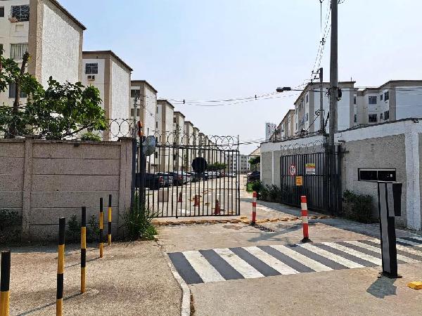 Apartamento em Rio de Janeiro, Anchieta, Avenida Chrisostomo Pimentel De Oliveira, N. 1689, Apto 502, Bl 04, RJ. Área: 40m2