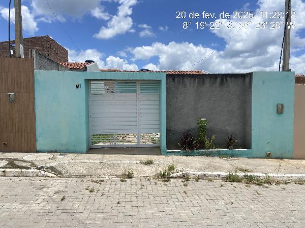 Casa em Belo Jardim, Euno Andrade Da Silva, Rua Quiteria  Aparecida  Da  Silva, N. 11, Lt 28, Qd 22, PE. Área: 46.3m2