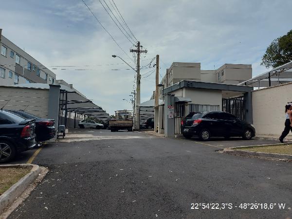 Apartamento em Botucatu, Jardim Palos Verdes, Estrada Municipal Dos Oyans, N. 91, Apto 02, Bl 12 TÉRreo, SP. Área: 49.66m2