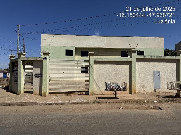Apartamento em Luziânia, Parque Industrial Mingone, Rua 15, N. S/N, Apto 103, Qd 60, Lt H, TÉRreo, GO. Área: 57.36m2