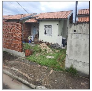 Casa em Itaboraí, Venda Das Pedras, Avenida Flavio Vasconcelos, N. Sn, Cs 32, Qd H, Area Ad-04 (Lt 04), RJ. Área: 51.6m2