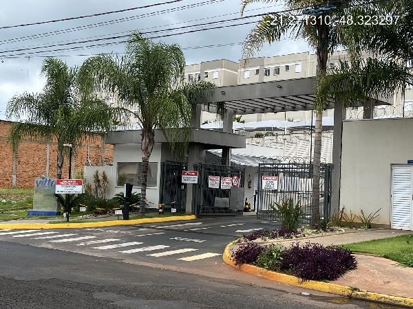 Apartamento em Jaboticabal, Sorocabano, Avenida Carlos Berchieri, N. 2338, Apto 32, Tr 01, SP. Área: 43.06m2