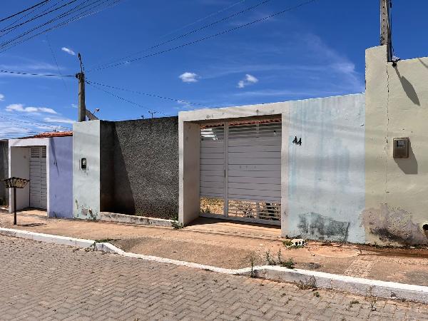 Casa em Belo Jardim, Euno Andrade Da Silva, Rua Neci Maria Ferreira, N. 44, Lt 11 Qd 22, PE. Área: 46.3m2 Casa em Belo Jardim, Euno Andrade Da Silva, Rua Neci Maria Ferreira, N. 44, Lt 11 Qd 22, PE. Área: 46.3m2