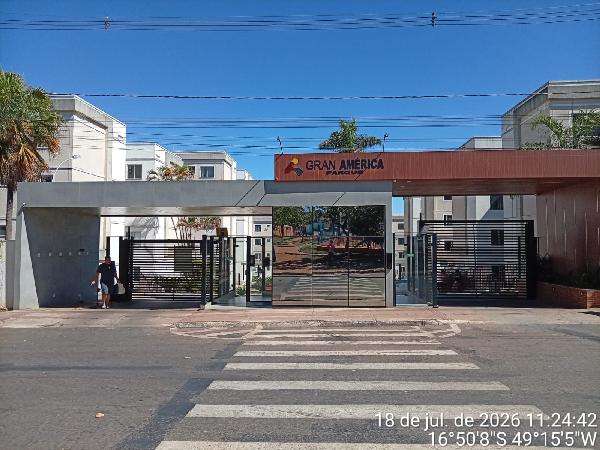 Apartamento em Aparecida de Goiânia, Jardim Belo Horizonte Acrescimo Ii, Quadra Area, N. Sn, Apto 301, Lt 04c Bl 42 Pav 03 Vg 369 Av Brasil, GO. Área: 41.79m2