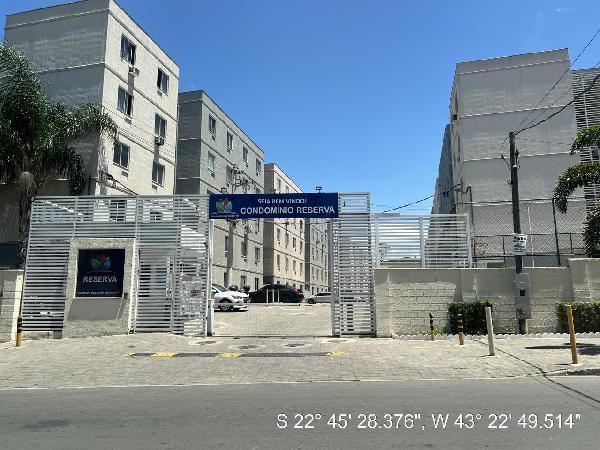 Apartamento em Belford Roxo, Bom Pastor, Estrada Belford Roxo, N. 977, Apto 3c 0, Bl 03 Area 02, RJ. Área: 63.25m2