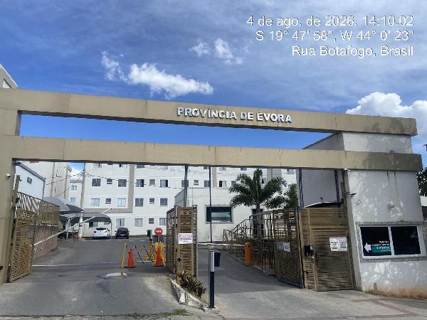 Apartamento em Ribeirão das Neves, Ter Urb Justinopolis, Rua Botafogo, N. 325, Apto 302, Bl 50 Vaga 114, MG. Área: 38.4m2