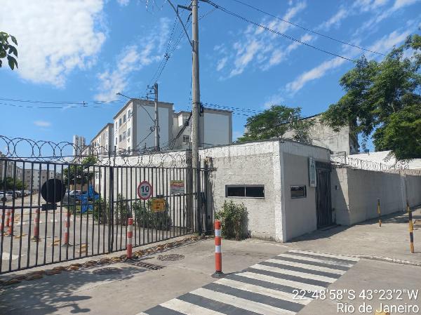 Apartamento em Rio de Janeiro, Anchieta, Avenida Chrisostomo Pimentel De Oliveira, N. 1689, Apto 104, Bl 15, RJ. Área: 51m2 Apartamento em Rio de Janeiro, Anchieta, Avenida Chrisostomo Pimentel De Oliveira, N. 1689, Apto 104, Bl 15, RJ. Área: 51m2