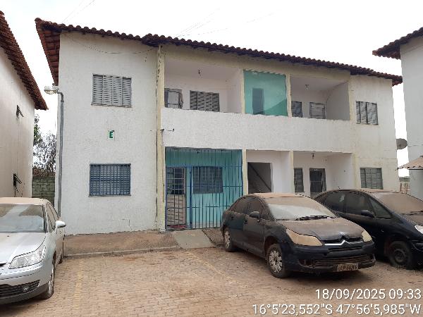 Apartamento em Cidade Ocidental, Mansoes Recreio Estrela D'alva Iii, Quadra 123, N. Sn, Apto 201, Bl E, GO. Área: 59.3m2
