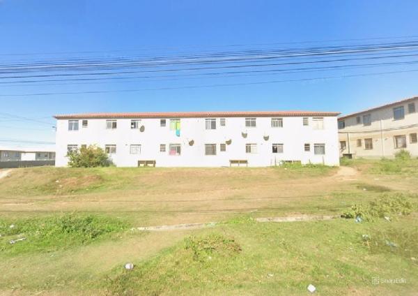 Apartamento em Cabo Frio, Jardim Esperanca, Rua TrÊS, N. 73, Apto 202, Bloco 56, RJ. Área: 51m2