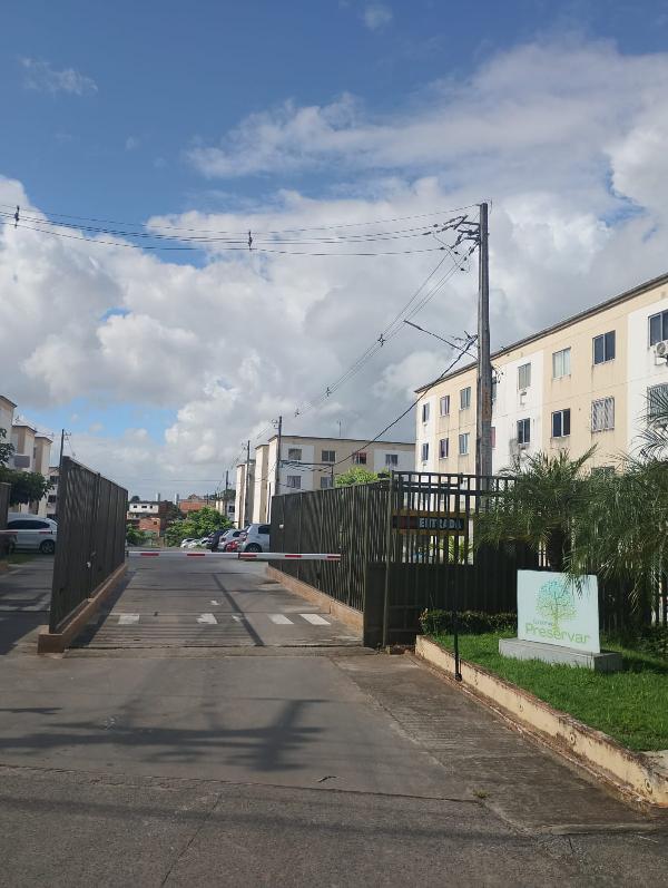 Apartamento em Camaragibe, Alberto Maia, Avenida Doutor Luiz De Andrade Lima Neto, N. 357, Apto 201, Bl 32, PE. Área: 41.67m2