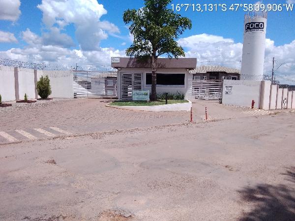 Apartamento em Valparaíso de Goiás, Fazenda Taveira, Via De Acesso, N. Sn, Apto 103, Bl 18, Gleba A1, GO. Área: 90.53m2