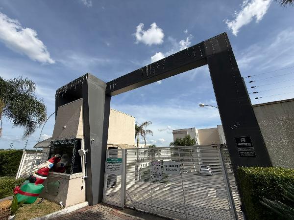 Apartamento em Araucária, Cachoeira, Rua Jose Tulio, N. 174, Apto 203, Vg 12 Bl 02 Pv 02, PR. Área: 38.4m2
