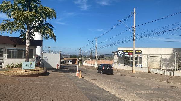 Apartamento em Valparaíso de Goiás, Fazenda Taveira, Via De Acesso E Grota Seca, N. Sn, Apto 101, Bl 27, Gleba A1, GO. Área: 59.09m2