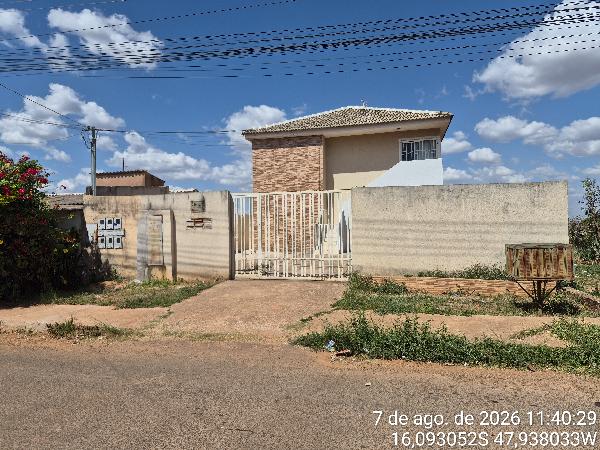 Apartamento em Cidade Ocidental, Pq Nova Friburgo, Quadra 42, N. Sn, Apto 201, Rua 05 Lt 11, GO. Área: 51.94m2