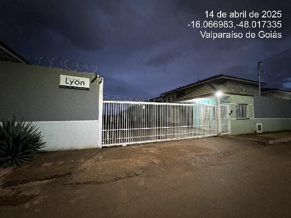 Apartamento em Valparaíso de Goiás, Setor De Chacaras Anhanguera C, Quadra 23, N. Sn, Apto 207, Bl C, Ch 08, Rua Alagoas, GO. Área: 48.87m2