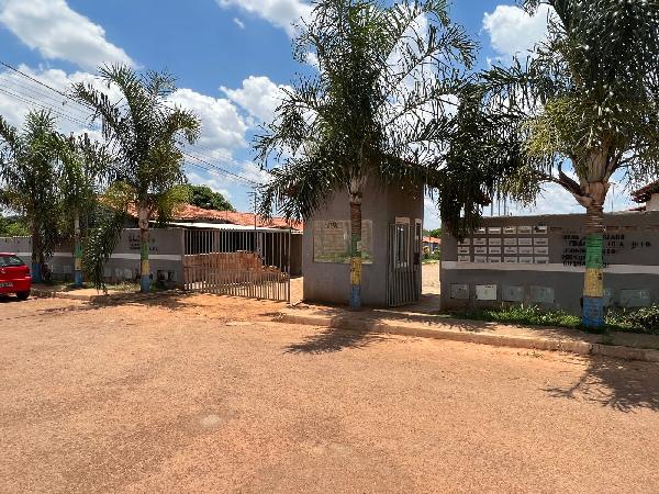 Apartamento em Luziânia, Loteamento Raquel Pimentel, Rua Rp5, N. Sn, Apto 403, Bl B, Qd 11, Lt 01, GO. Área: 46.23m2
