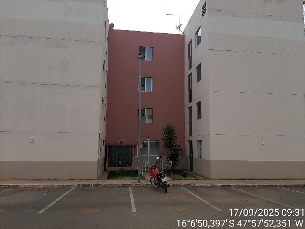 Apartamento em Luziânia, Loteamento Raquel Pimentel, Rua Rp5, N. Sn, Apto 101, Bl E, Qd 11, Lt 01, GO. Área: 46.23m2