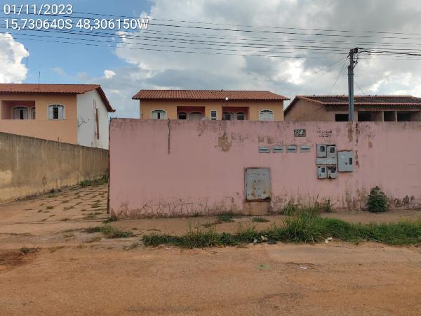 Apartamento em Águas Lindas de Goiás, Jardim Da Barragem Vi, Rua 18, N. Sn, Apto 202, Qd 72, Lt 02, GO. Área: 61.72m2